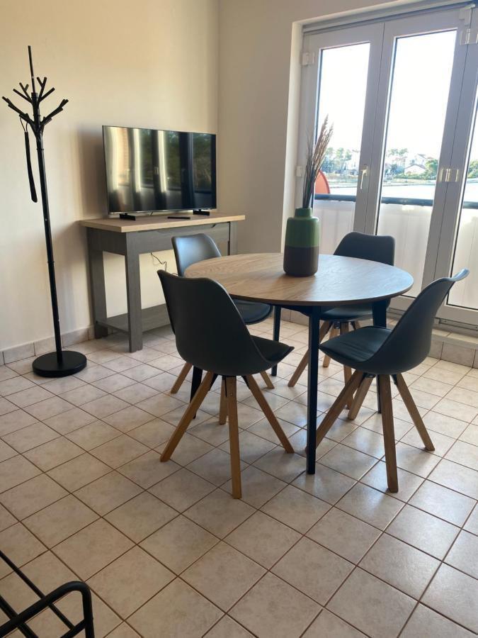 Apartment Privlaka Direkt Am Strand Mit Klima Und Neuem Badezimmer Haustiere Sind Willkommen Exterior photo